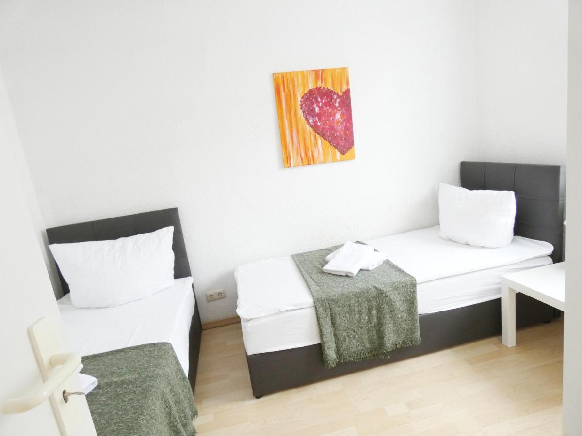 Sunnyhome Monteurwohnungen Und Apartments In Weiden 바이덴 외부 사진