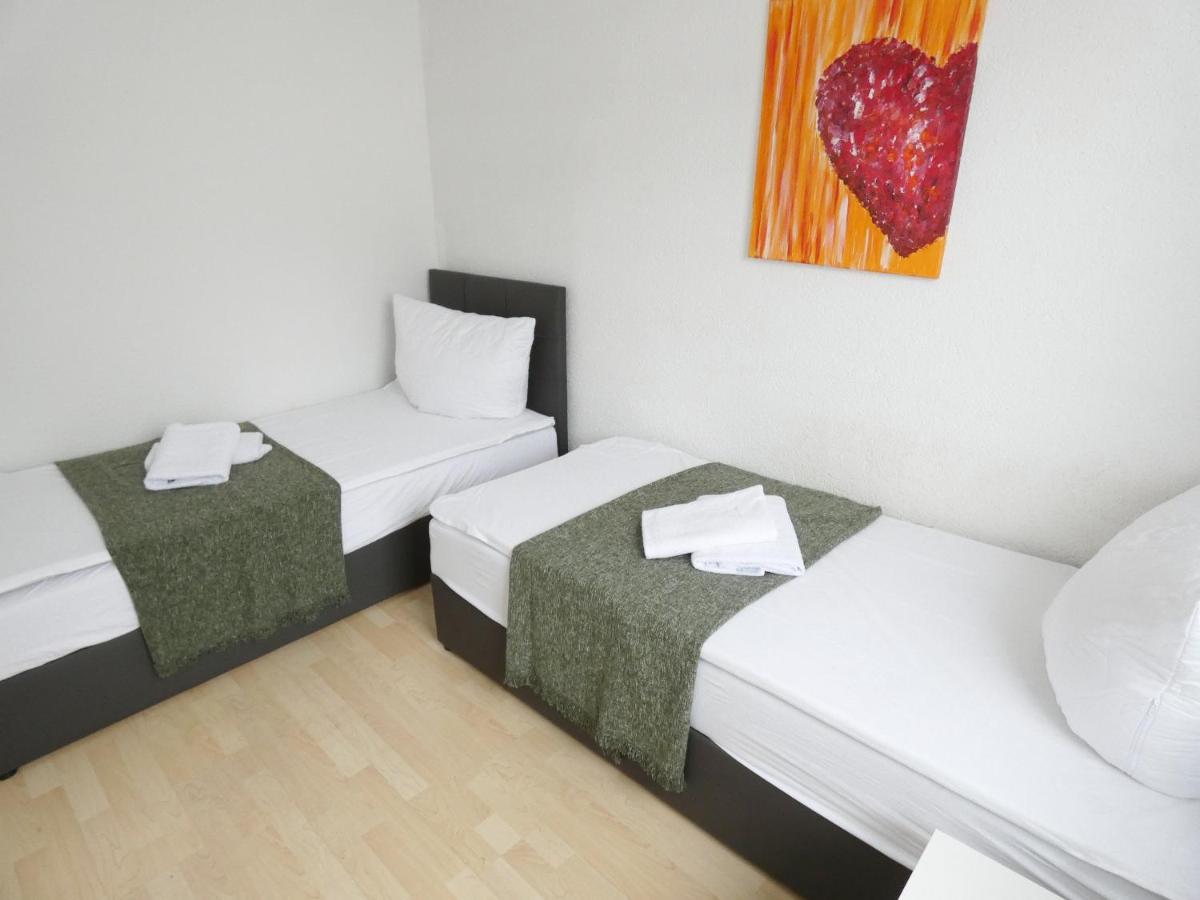 Sunnyhome Monteurwohnungen Und Apartments In Weiden 바이덴 외부 사진