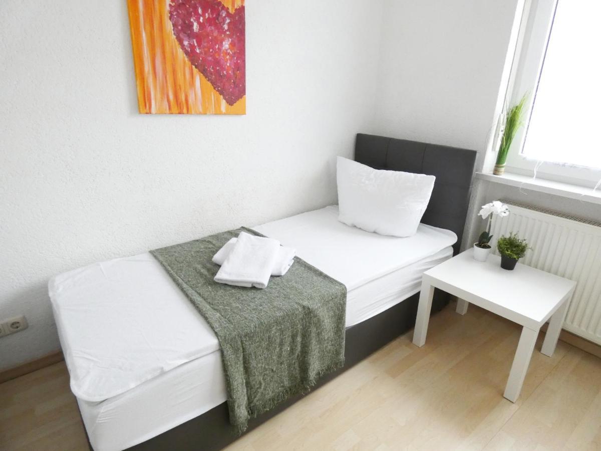 Sunnyhome Monteurwohnungen Und Apartments In Weiden 바이덴 외부 사진