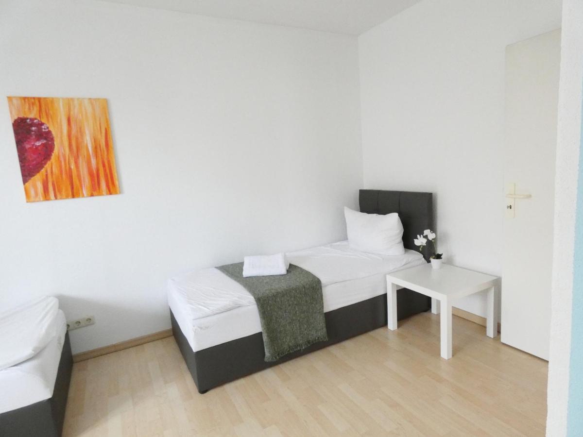 Sunnyhome Monteurwohnungen Und Apartments In Weiden 바이덴 외부 사진